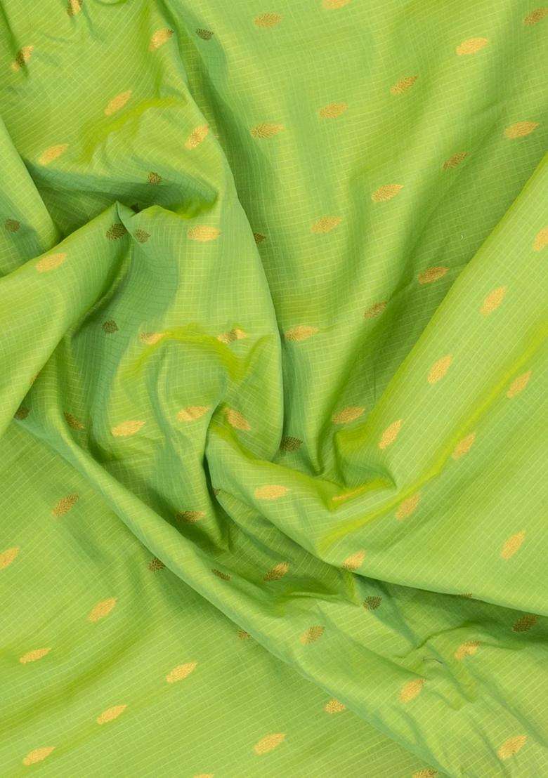 Light Green Handloom Gadwal Sico Saree With Cotton Body Silk Border With Buttas And Brocade Design For Women - Indya