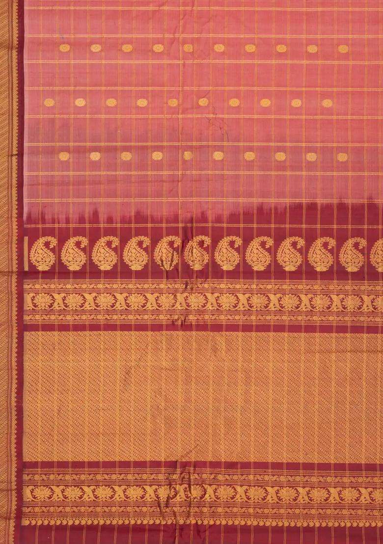 Peach Handloom Gadwal Silk Cotton Saree With Checks Buttas With Buttas And Brocade Design For Women - Indya