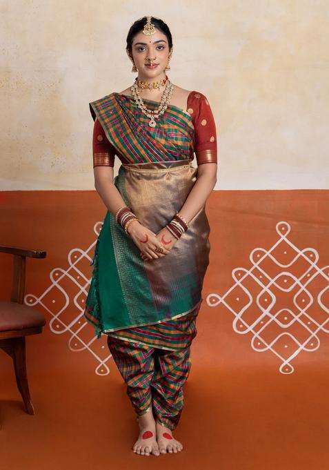Multi Colour Crimson Handloom Kanchipuram 9 Yards Silk Saree With Checks Buttas With Buttas And Brocade Design For Women