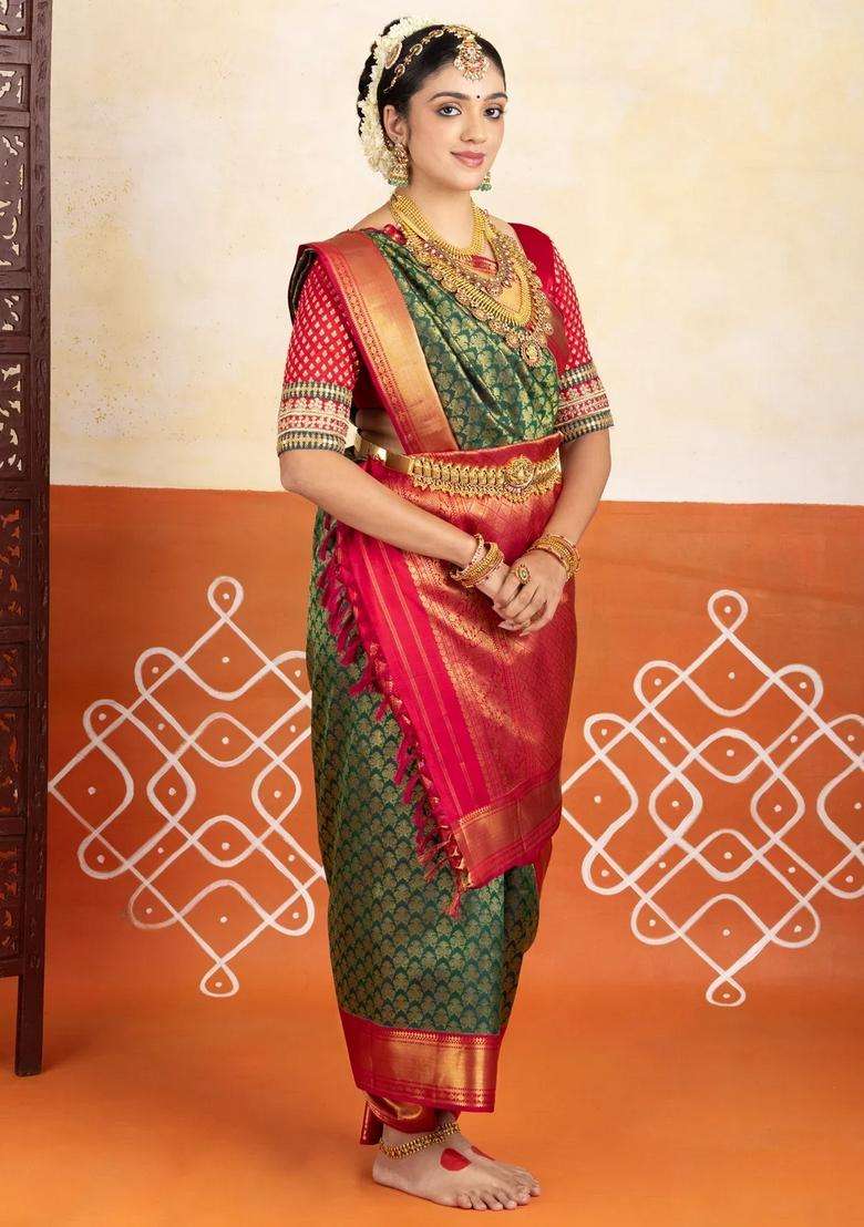 Green Handloom Korvai Kanchipuram 9 Yards Silk Saree With Gandaberunda Motifs With Korvai And Temple Border Design For Women - Indya
