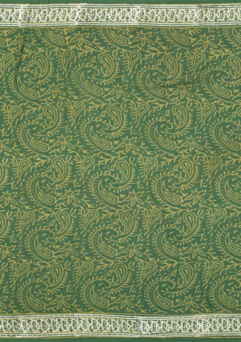 Green Printed Jaipur Cotton Saree With Floral Motifs For Women - Indya