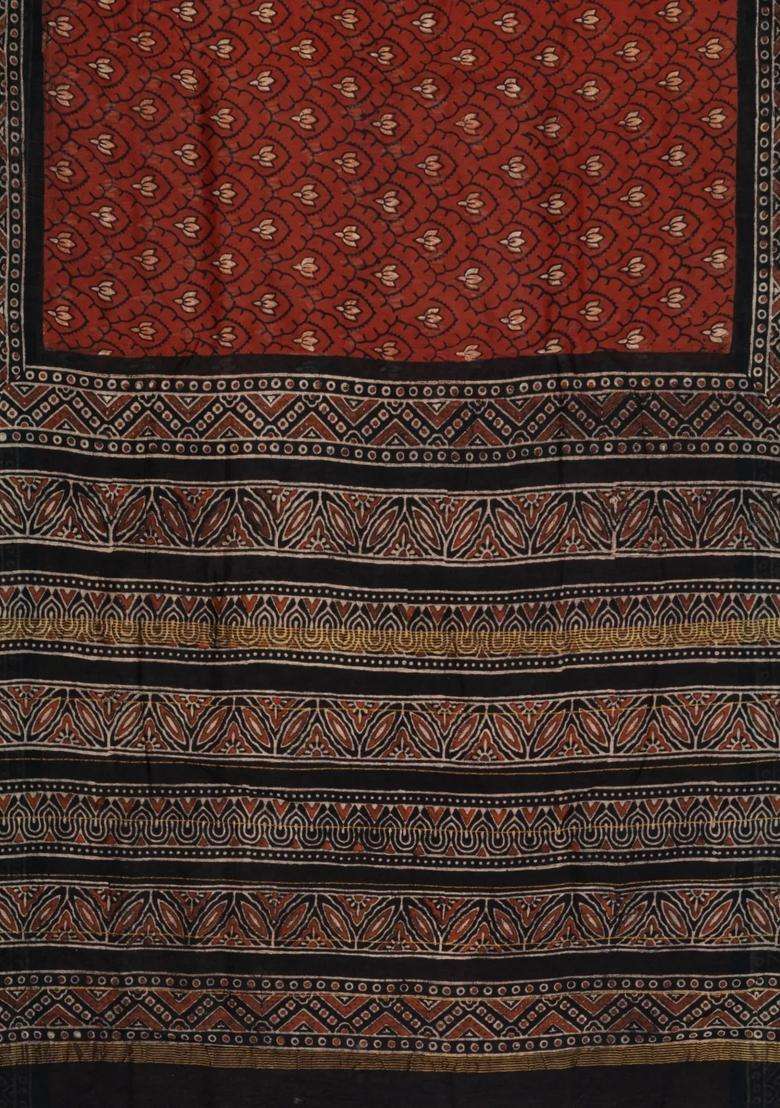 Maroon Printed Chanderi Cotton Saree With Zari Border For Women - Indya