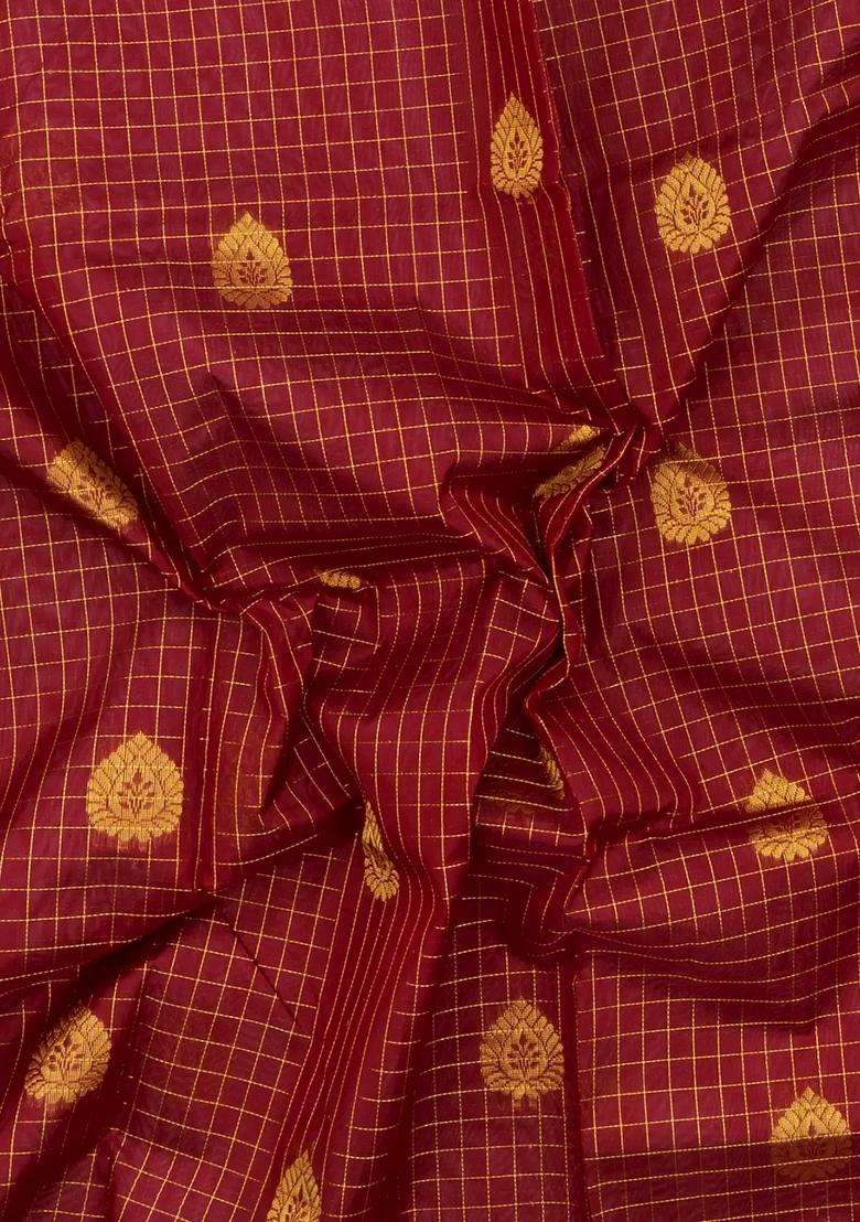 Crimson Handloom Silk Cotton Saree With Checks Buttas With Buttas And Brocade Design For Women - Indya