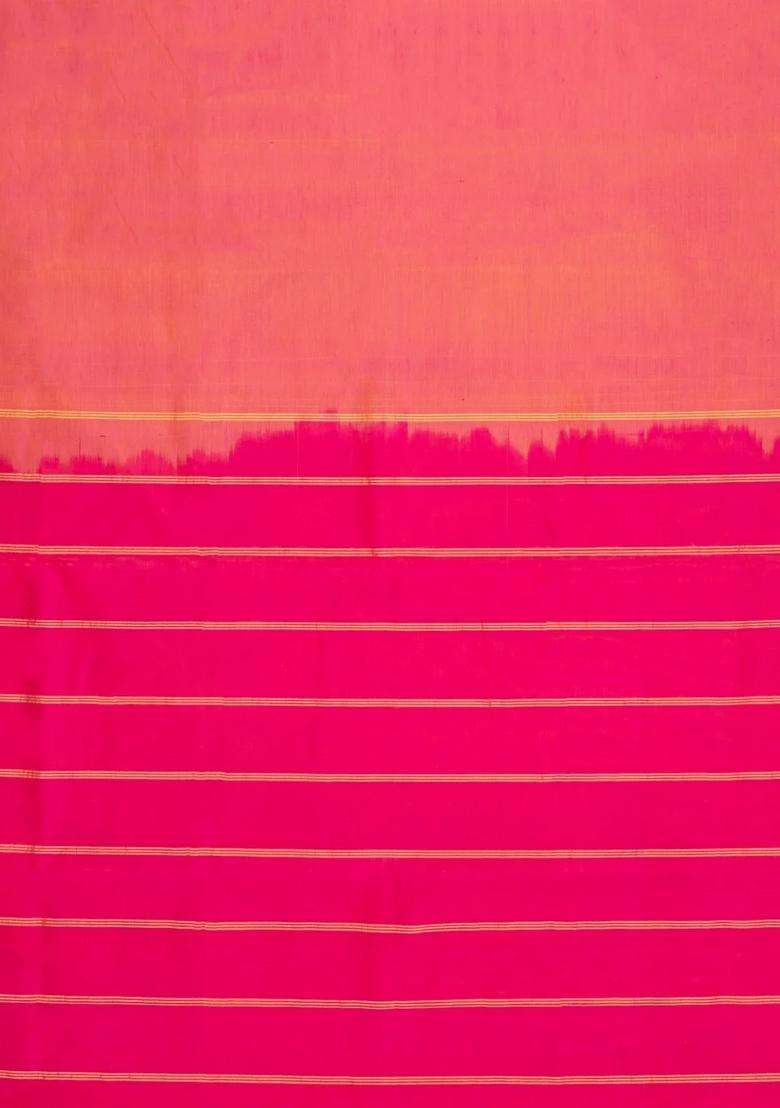 Peach Handloom 9 Yards Silk Cotton Saree With Contrast Border With Traditional Woven Design For Women - Indya