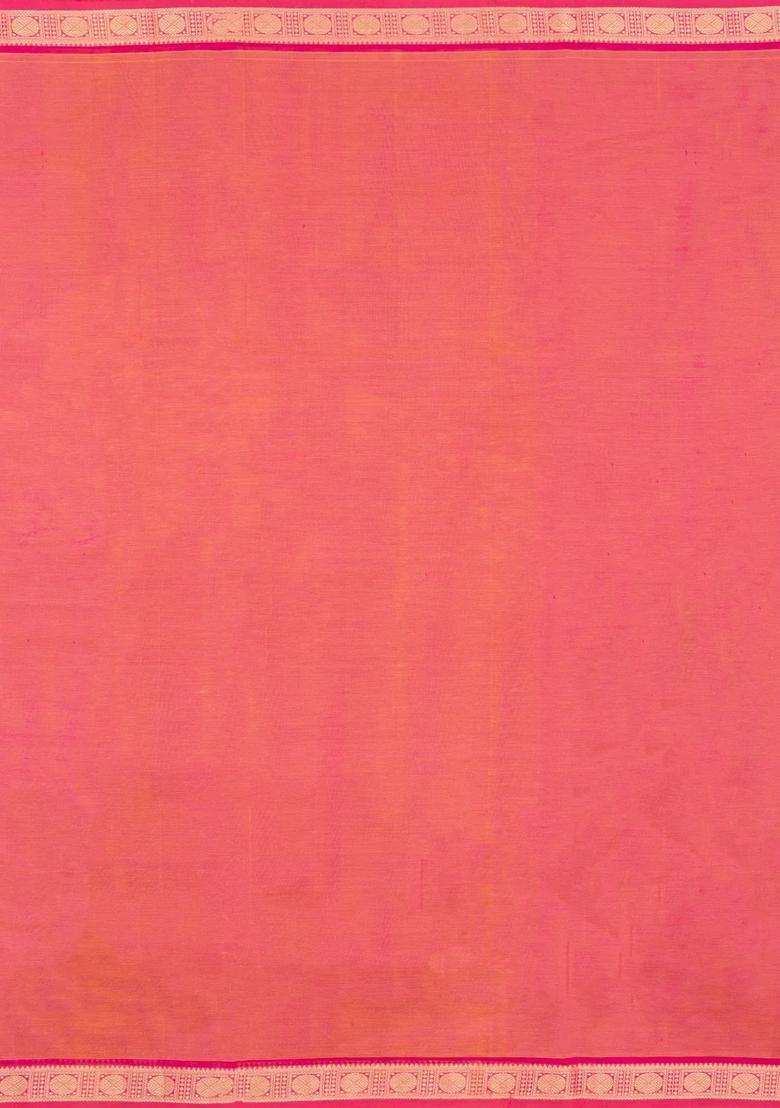 Peach Handloom 9 Yards Silk Cotton Saree With Contrast Border With Traditional Woven Design For Women - Indya