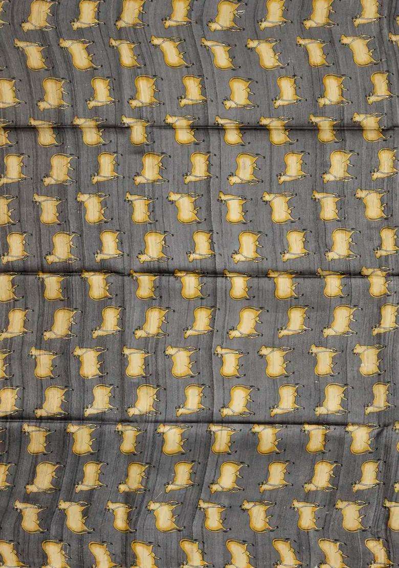 Mustard Handloom Tussar Silk Saree With Stripes Printed Motifs For Women - Indya
