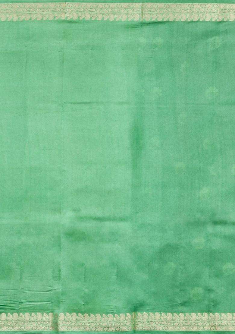 Green Woven Banarasi Poona Silk Saree With Zari Buttas Contrast Border With Buttas And Brocade Design For Women - Indya