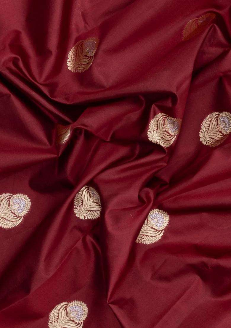 Crimson Woven Banarasi Poona Silk Saree With Buttas Contrast Border With Buttas And Brocade Design For Women - Indya