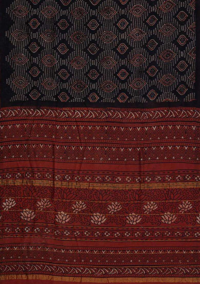 Black Printed Chanderi Cotton Saree With Zari Border For Women - Indya