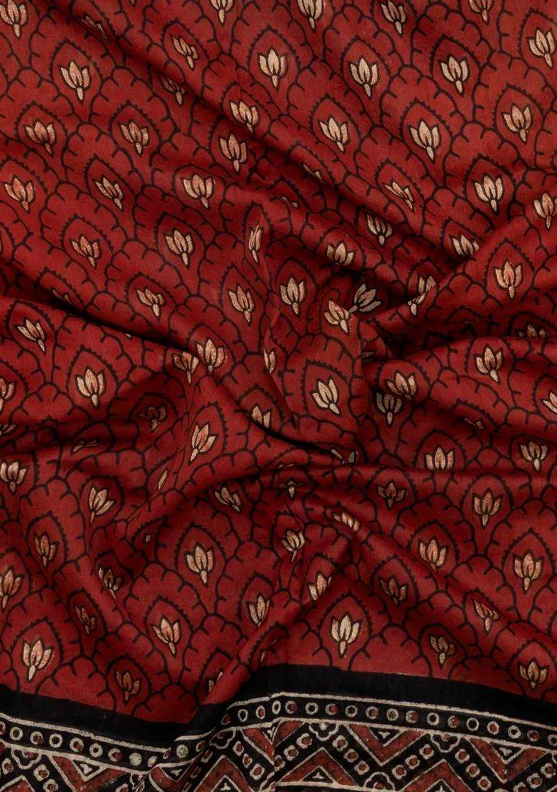 Crimson Printed Chanderi Cotton Saree With Zari Border For Women - Indya