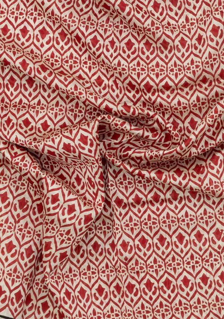 Red Printed Chanderi Cotton Saree With Zari Border For Women - Indya