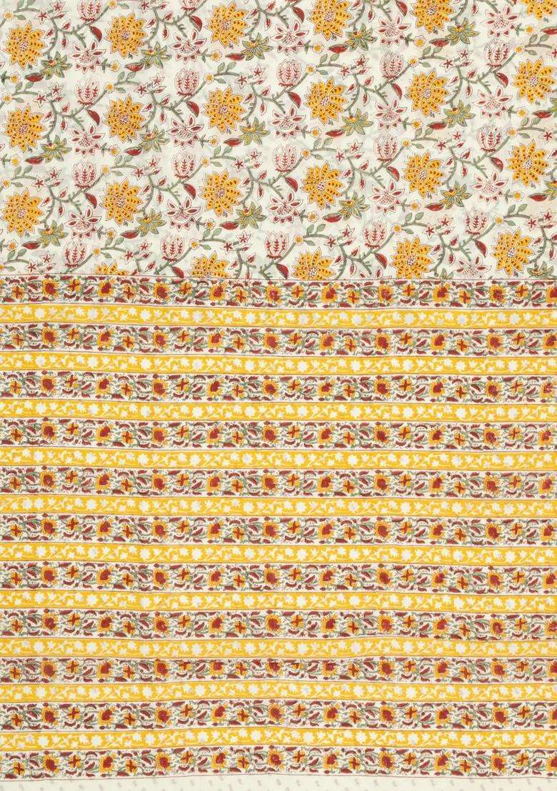 Off White Printed Jaipur Cotton Saree With Floral Motifs For Women - Indya