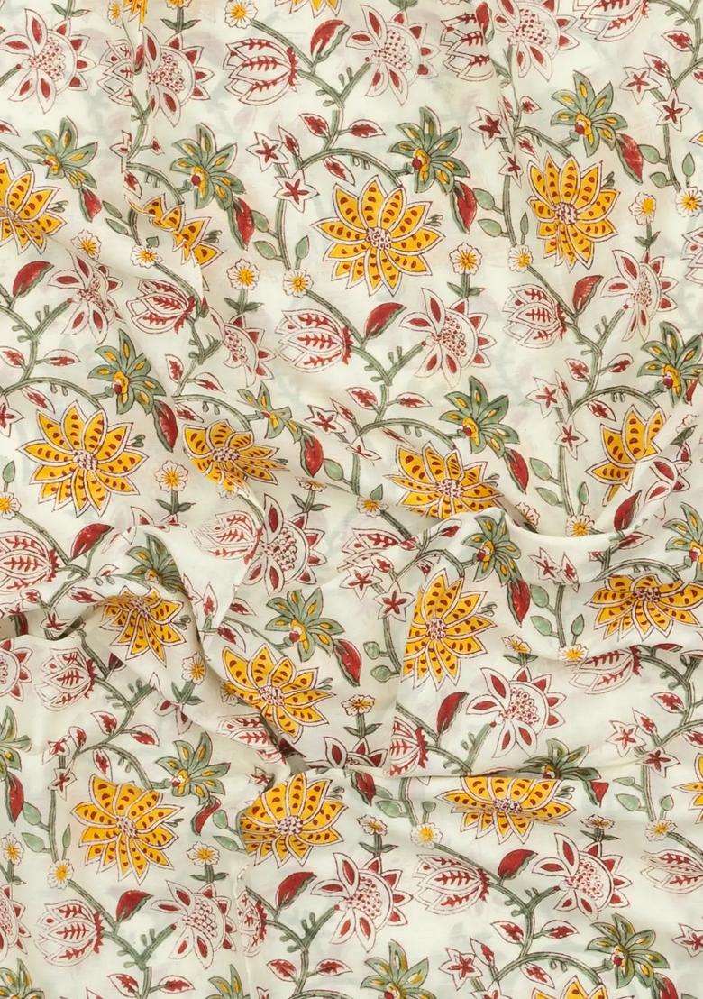 Off White Printed Jaipur Cotton Saree With Floral Motifs For Women - Indya