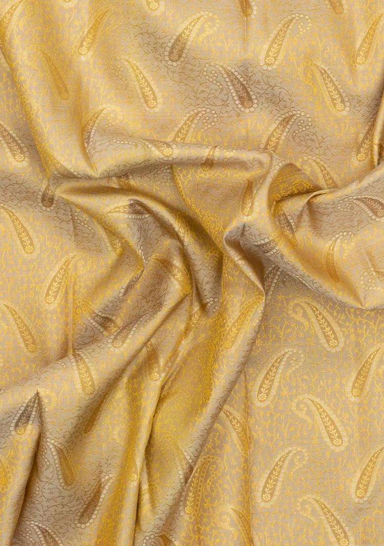Beige Handloom Korvai Kanchipuram Silk Saree With Floral Zari Motifs With Korvai And Temple Border Design For Women - Indya