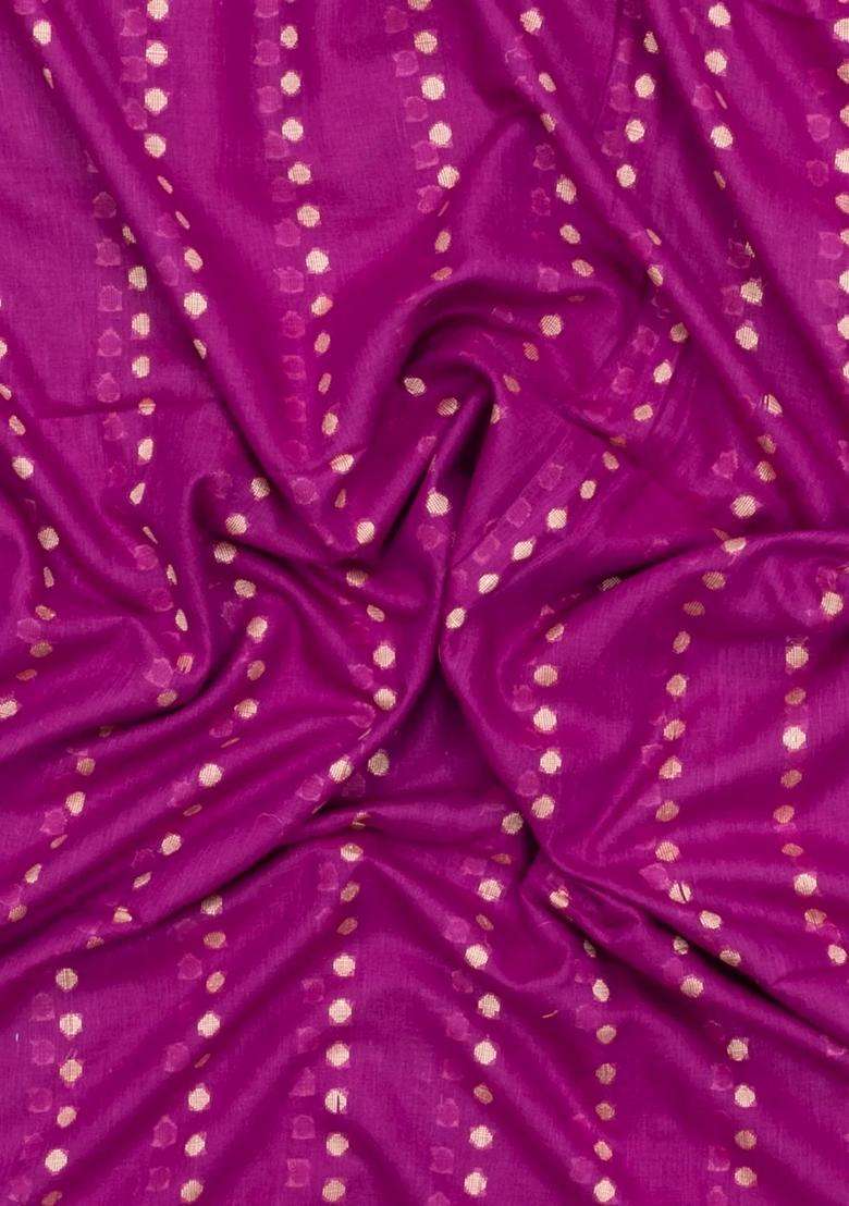 Magenta Handloom Bengal Cotton Saree With Floral Motifs With Buttas And Brocade Design For Women - Indya
