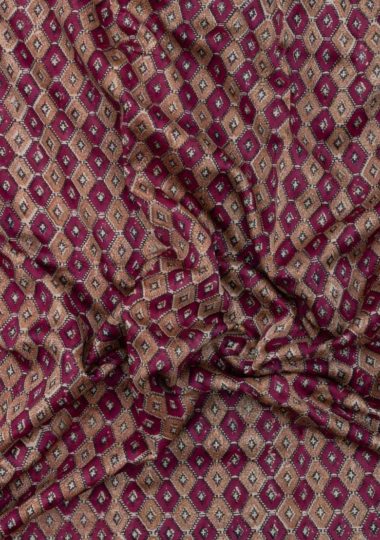 Beige Magenta Printed Chanderi Cotton Saree With Zari Border For Women - Indya