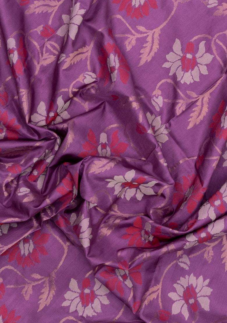 Lavander Lavender Handloom Uppada Silk Saree With Floral Vine Zari Motifs With Buttas And Brocade Design For Women - Indya