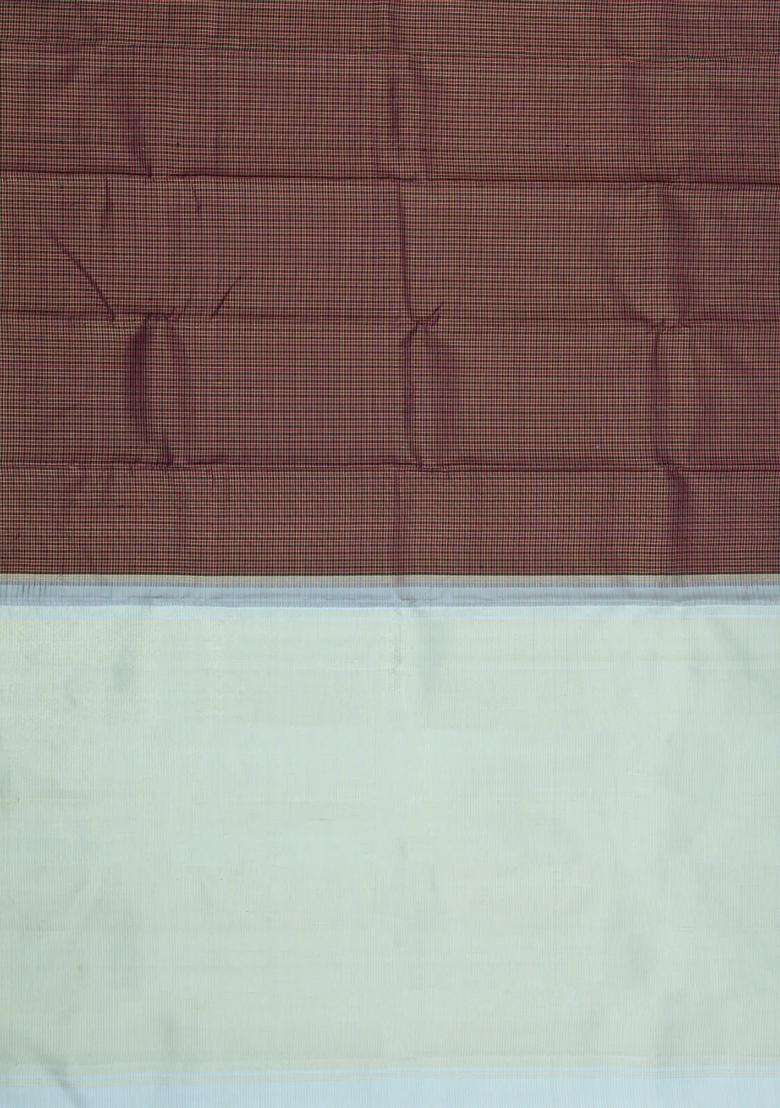 Black Maroon Handloom Korvai Kanchipuram Silk Saree With Checks With Korvai And Temple Border Design For Women - Indya