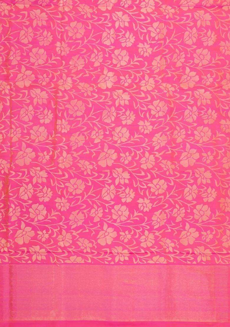Peach Handloom Uppada Silk Saree With Floral Zari Motifs With Buttas And Brocade Design For Women - Indya