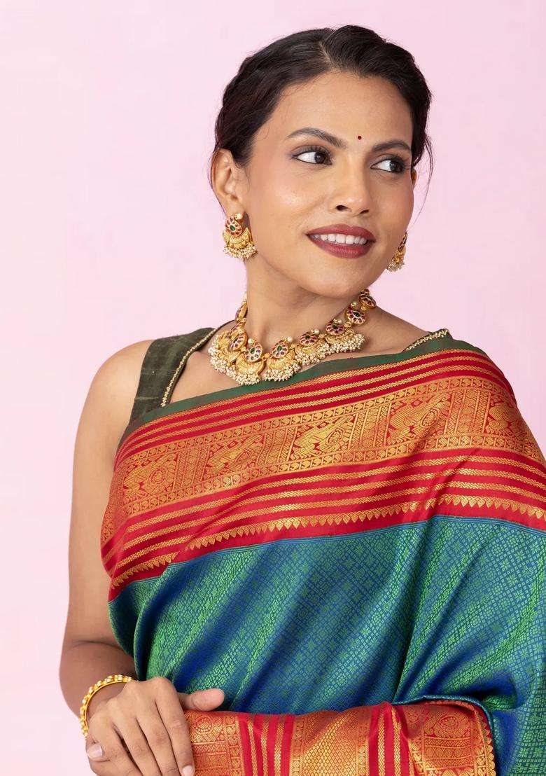 Cyan Handloom Korvai Kanchipuram Silk Saree With Threadwork Motifs With Korvai And Temple Border Design For Women - Indya