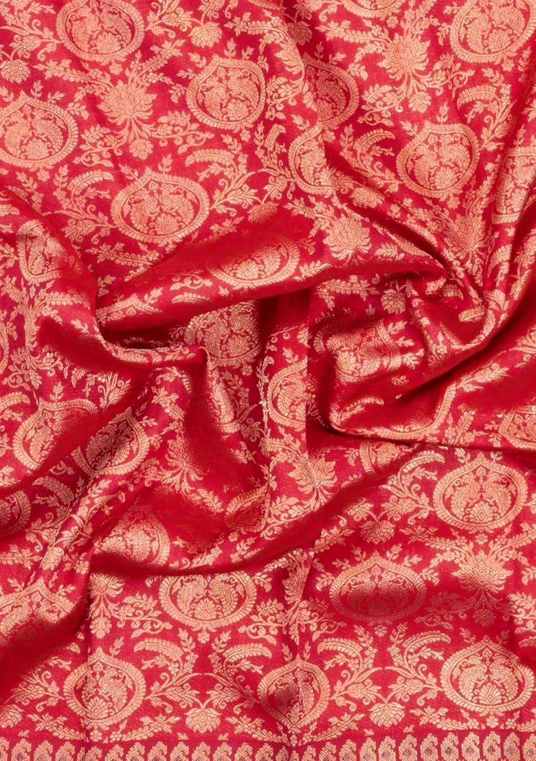 Red Handloom Kanchipuram Silk Saree With Floral Zari Motifs With Buttas And Brocade Design For Women - Indya