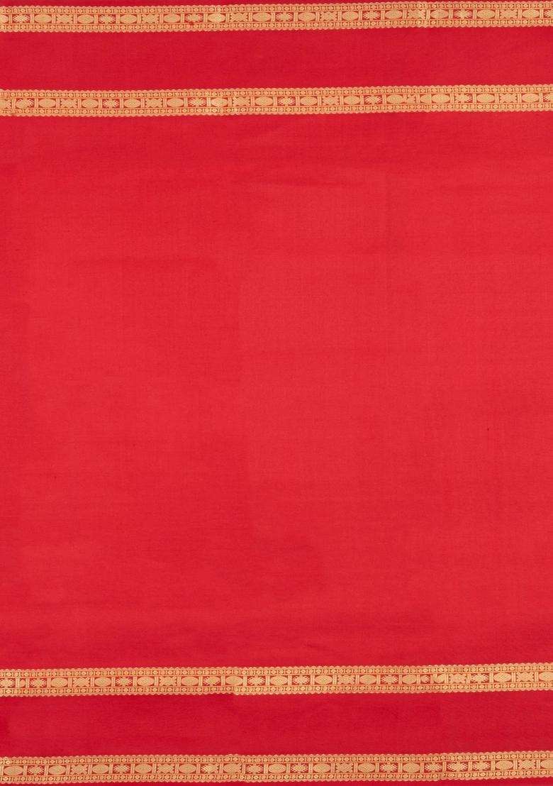 Red Handloom Kanchipuram Silk Saree With Zari Checks With Checks And Stripes Design For Women - Indya
