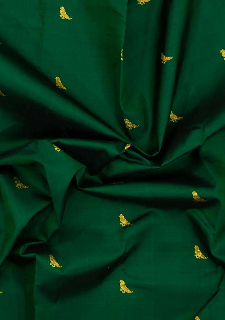 Dark Green Handloom Korvai Kanchipuram Silk Saree With Parrot Buttas With Korvai And Temple Border Design For Women - Indya