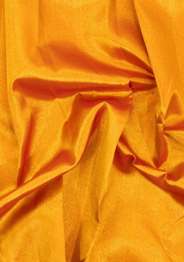 Gold Handloom Kanchipuram Silk Saree With Temple Border With Korvai And Temple Border Design For Women - Indya
