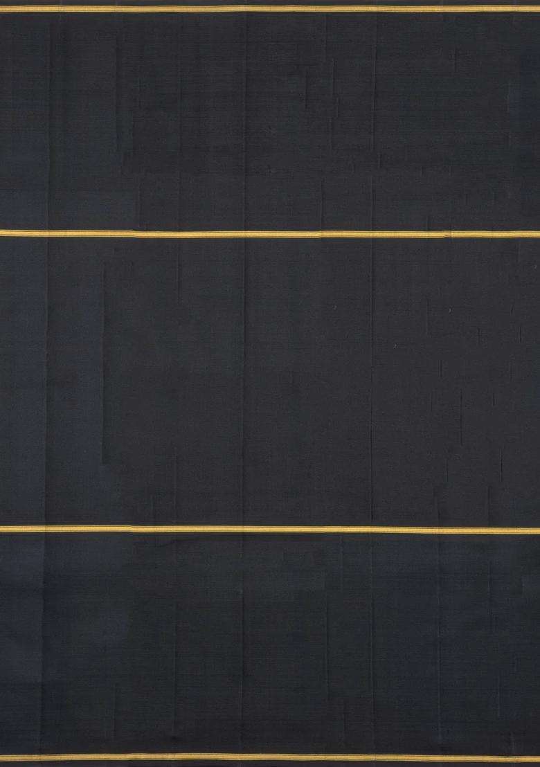 Olive Green Handloom Kanchipuram Silk Saree With Ganga Jamuna Border With Traditional Woven Design For Women - Indya