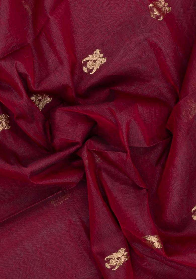 Maroon Handloom Silk Cotton Saree With Zari Buttas Contrast Border With Buttas And Brocade Design For Women - Indya