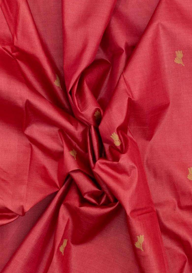 Peach Handloom Tussar Silk Saree With Floral Buttas With Buttas And Brocade Design For Women - Indya