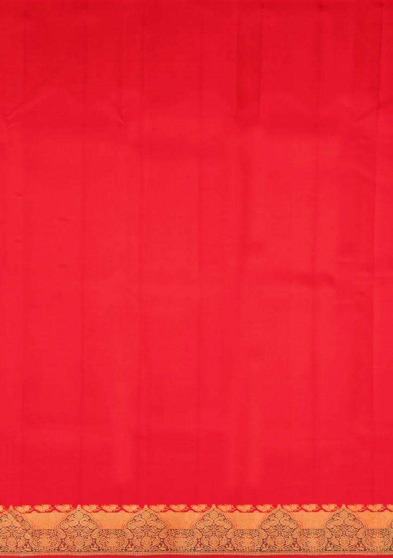 Red Handloom Kanchipuram Silk Saree With Floral Stripes With Checks And Stripes Design For Women - Indya