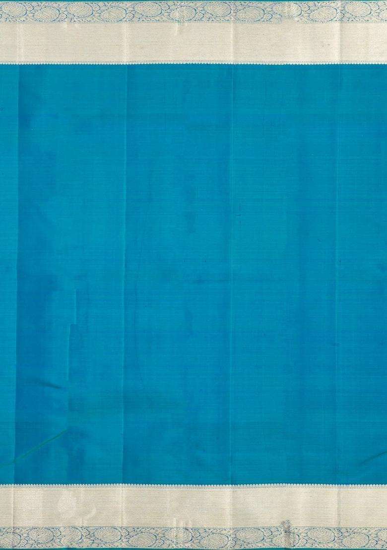Blue Handloom Kanchipuram Bridal Silk Saree With Floral Motifs With Buttas And Brocade Design For Women - Indya