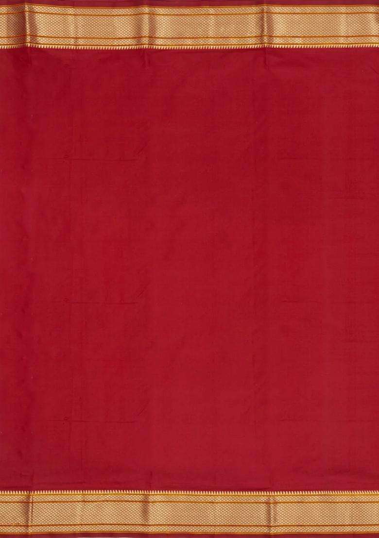 Maroon Handloom Paithani Silk Saree With Floral Zari Motifs Meena Pallu With Buttas And Brocade Design For Women - Indya
