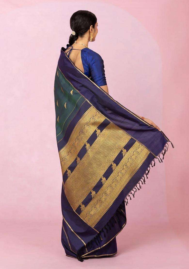 Bottle Green Handloom Kanchipuram Silk Saree With Bird Buttas With Buttas And Brocade Design For Women - Indya