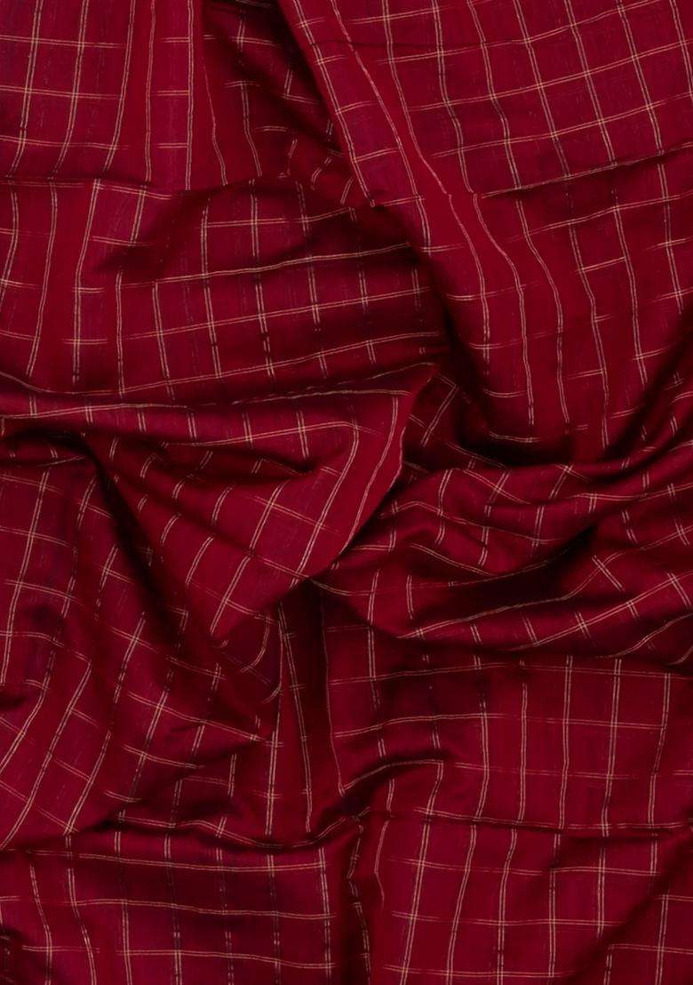 Maroon Handloom Maheswari Silk Cotton Saree With Checks Zari Border With Checks And Stripes Design For Women - Indya