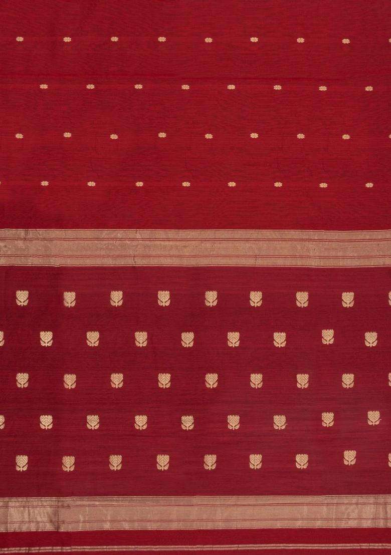 Crimson Handloom Maheswari Silk Cotton Saree With Floral Buttas Zari Border With Buttas And Brocade Design For Women - Indya