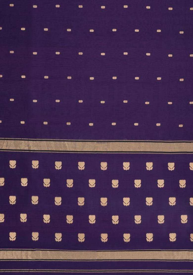 Mauve Handloom Maheswari Silk Cotton Saree With Floral Buttas Zari Border With Buttas And Brocade Design For Women - Indya