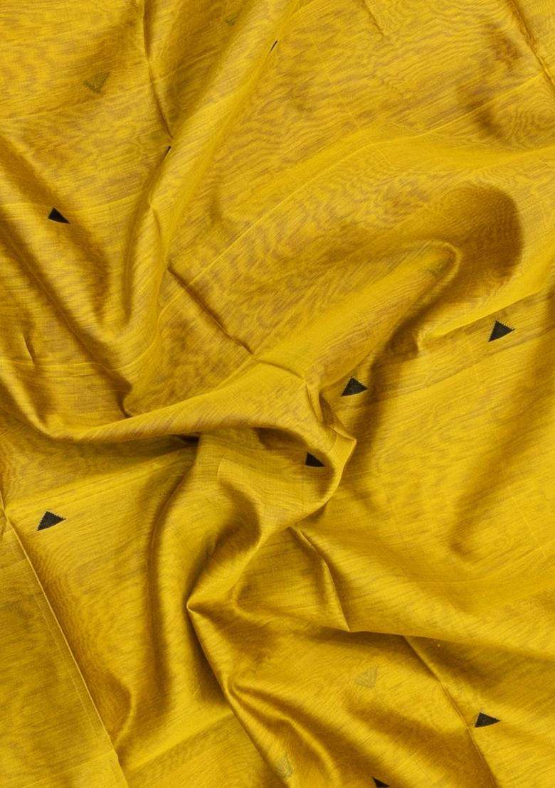 Mustard Handloom Maheswari Silk Cotton Saree With Buttas Zari Border With Buttas And Brocade Design For Women - Indya