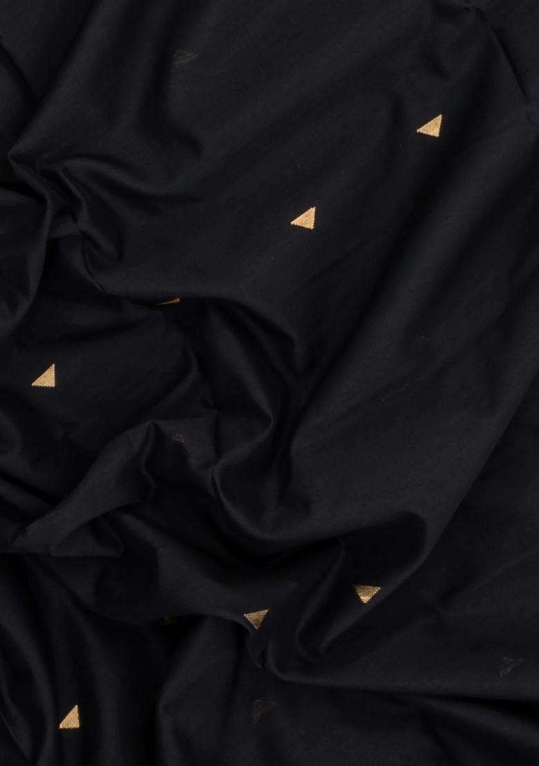 Black Handloom Maheswari Silk Cotton Saree With Floral Buttas Zari Border With Buttas And Brocade Design For Women - Indya