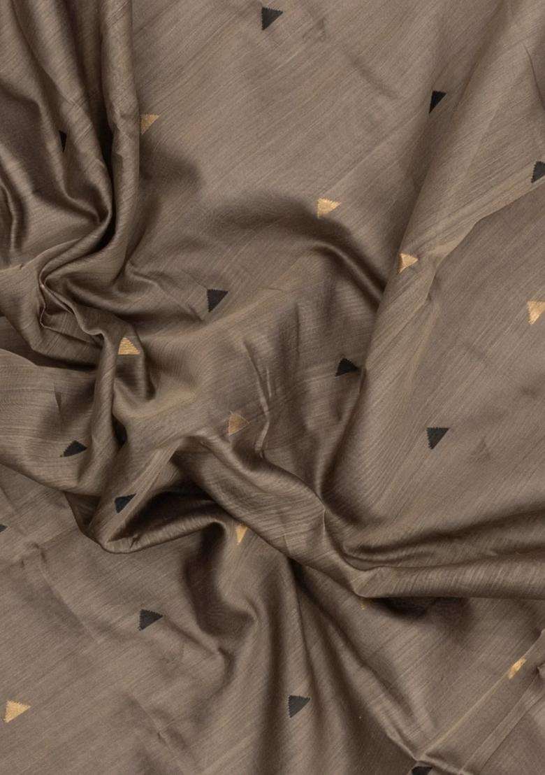Taupe Handloom Maheswari Silk Cotton Saree With Floral Buttas Zari Border With Buttas And Brocade Design For Women - Indya