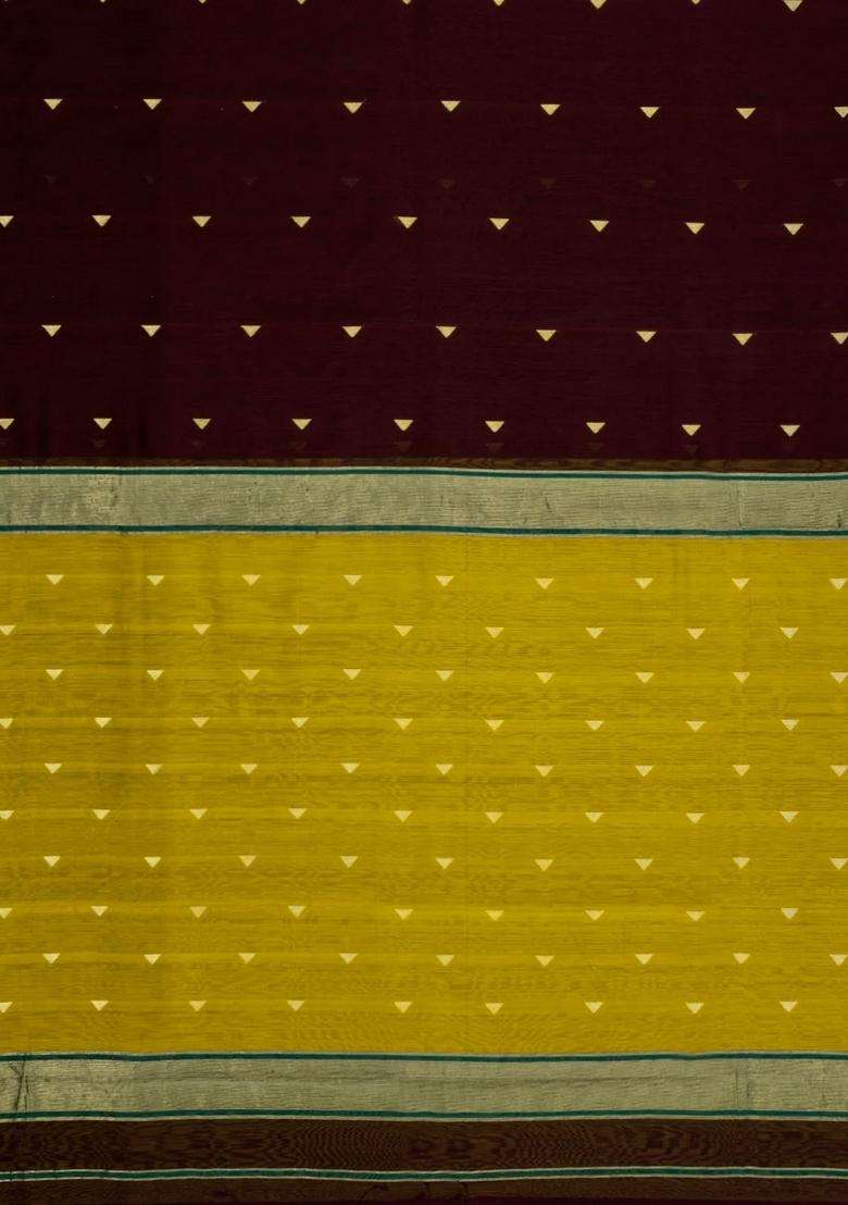 Dark Maroon Handloom Maheswari Silk Cotton Saree With Buttas Zari Border With Buttas And Brocade Design For Women - Indya