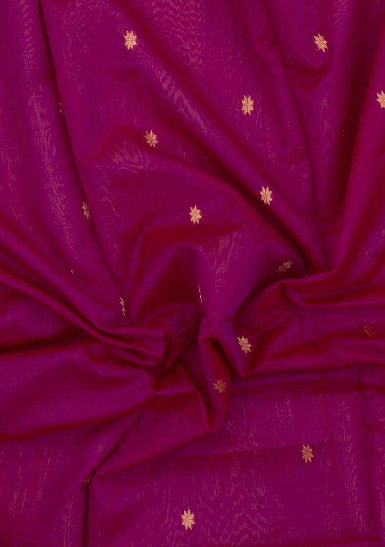 Magenta Handloom Maheswari Silk Cotton Saree With Buttas Zari Border With Buttas And Brocade Design For Women - Indya