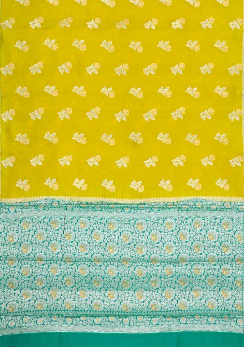 Light Green Woven Banarasi Chiniya Silk Saree With Buttas Contrast Border With Buttas And Brocade Design For Women - Indya