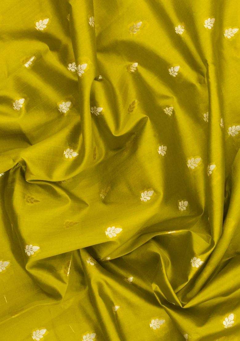 Light Green Woven Banarasi Chiniya Silk Saree With Buttas Contrast Border With Buttas And Brocade Design For Women - Indya