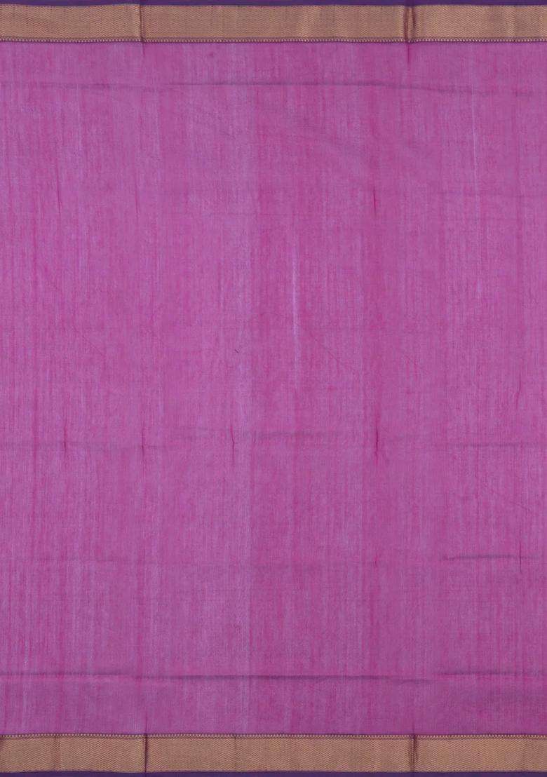 Magenta Handloom Maheswari Silk Cotton Saree With Floral Buttas With Buttas And Brocade Design For Women - Indya