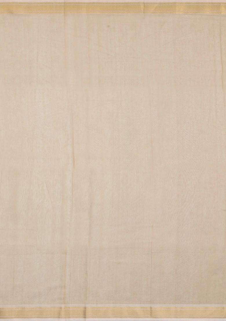 White Handloom Maheswari Silk Cotton Saree With Floral Buttas With Buttas And Brocade Design For Women - Indya