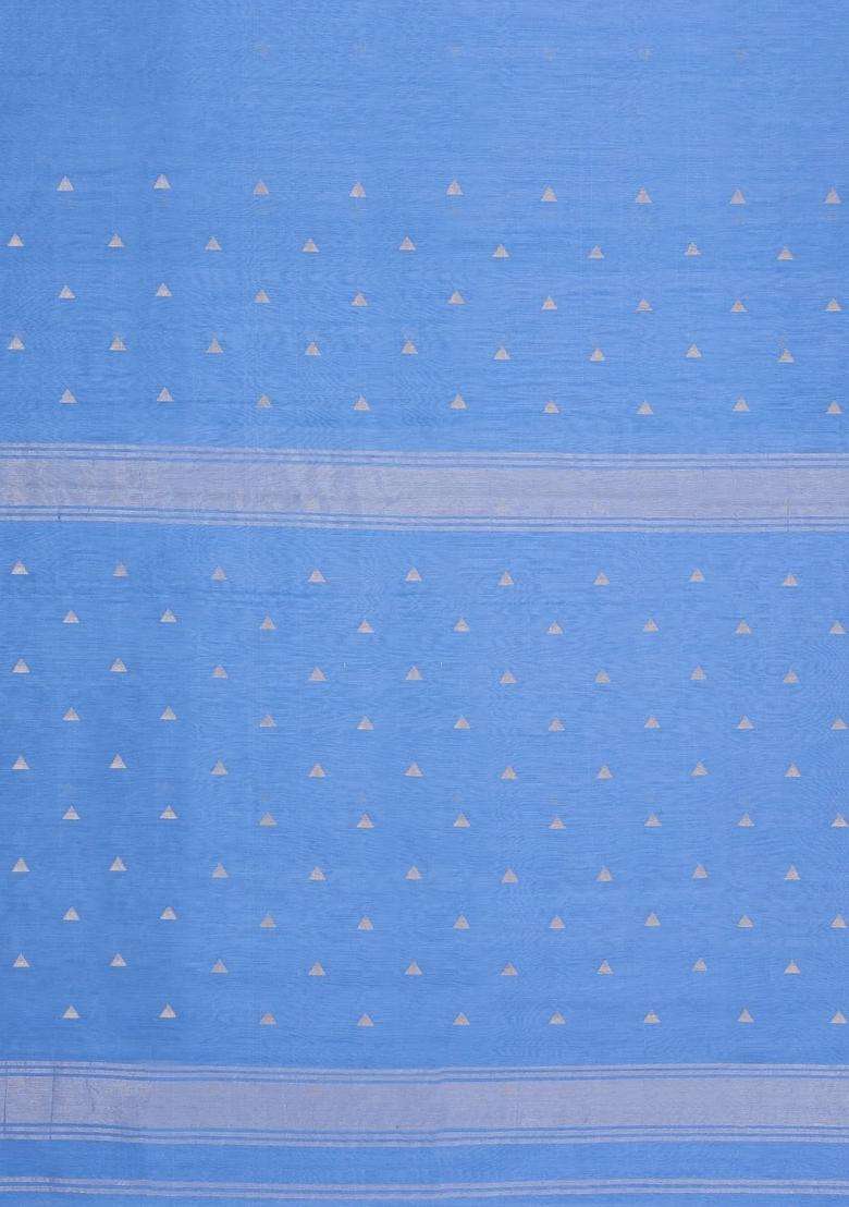 Light Blue Handloom Maheswari Silk Cotton Saree With Triangle Buttas With Buttas And Brocade Design For Women - Indya