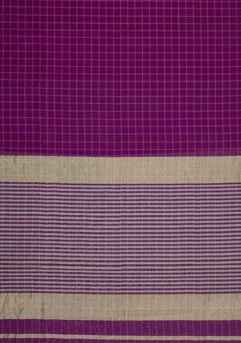 Dark Magenta Handloom Maheswari Silk Cotton Saree With Checks With Checks And Stripes Design For Women - Indya