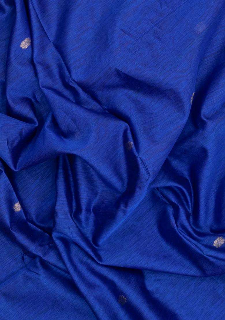 Blue Handloom Maheswari Silk Cotton Saree With Floral Buttas With Buttas And Brocade Design For Women - Indya